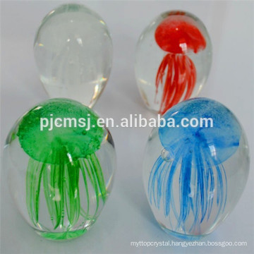 Cheap crystal ball with Jellyfish inside for Holiday Gifts or Souvenir